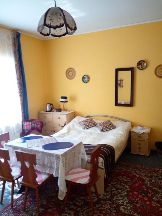 Dom Na Ludowo W Brzeznicy Apartment Brzeznica  Luaran gambar