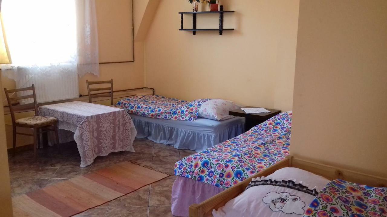 Dom Na Ludowo W Brzeznicy Apartment Brzeznica  Luaran gambar
